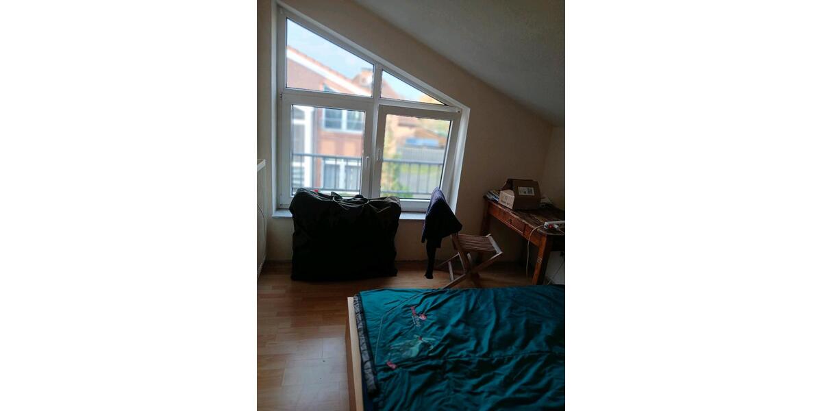 Dachgeschoßwohnung Oldenburg Bürgeresch - 2 Zimmer, 54 m&sup2;, 2.250&euro; | Angebot:24979520
