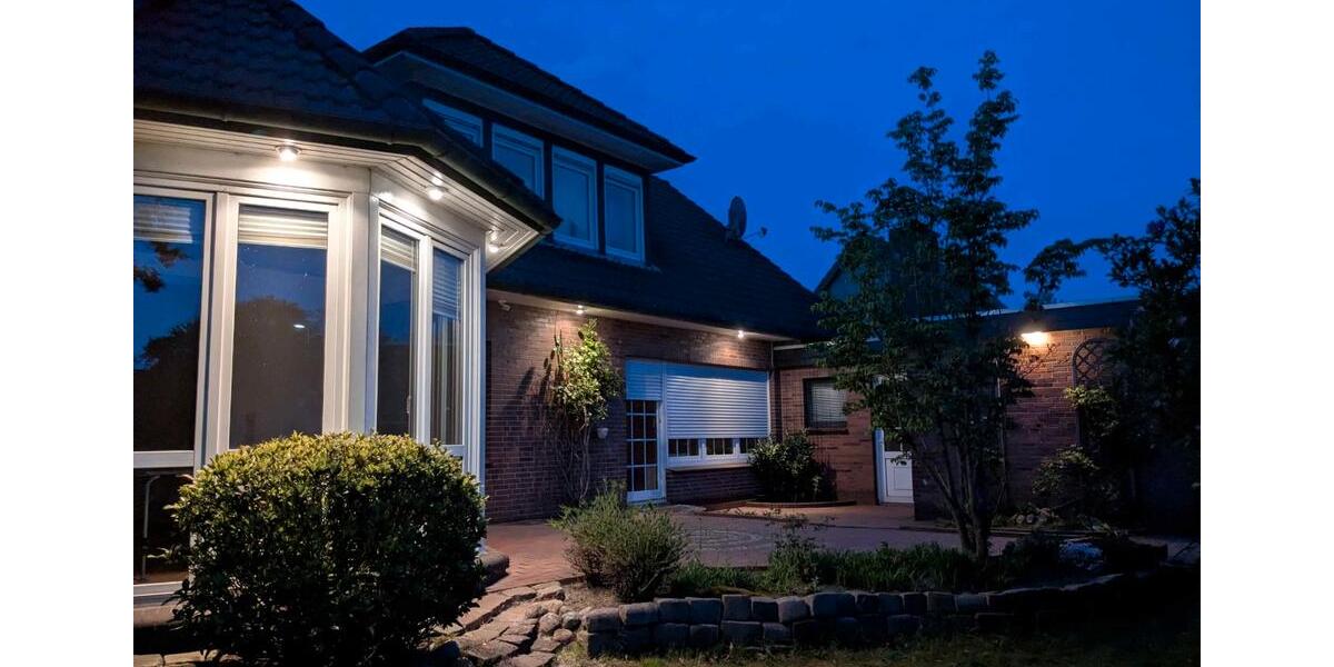 Mehrfamilienhaus, Wohnhaus Wiefelstede - 8 Zimmer, 229 m&sup2;, 390.000&euro; | Angebot:26781572