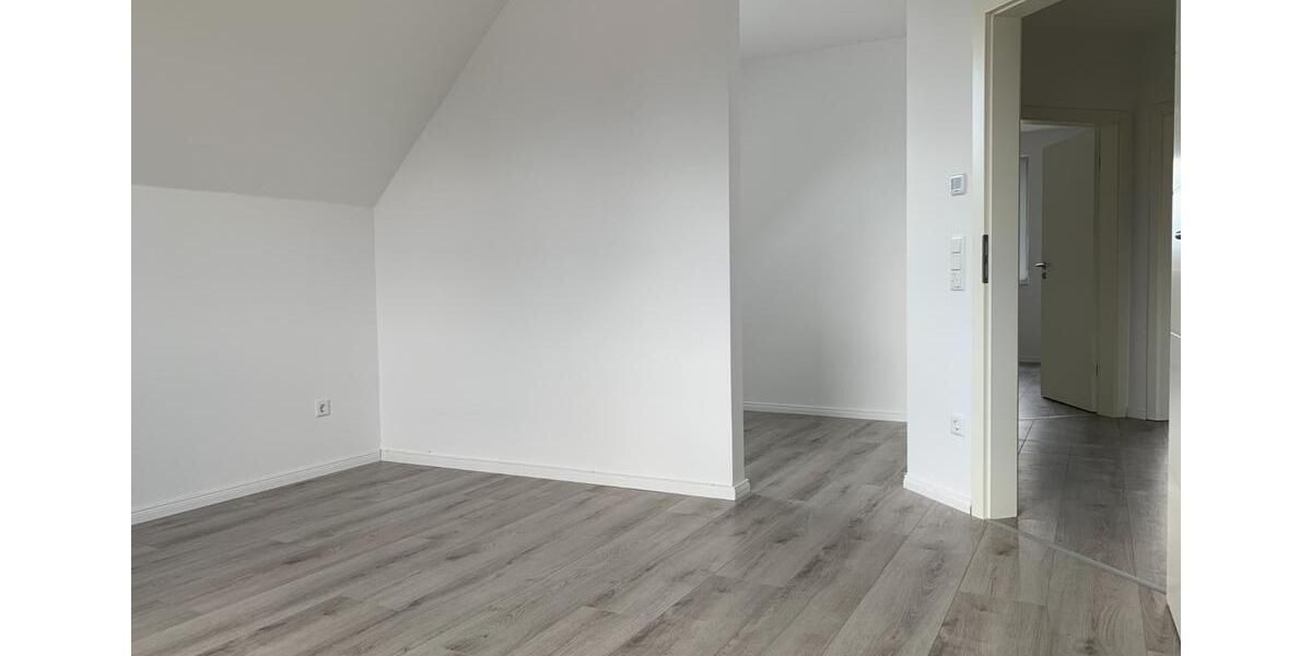 Doppelhaushälfte Ganderkesee - 4 Zimmer, 130 m&sup2;, 469.000&euro; | Angebot:25614411