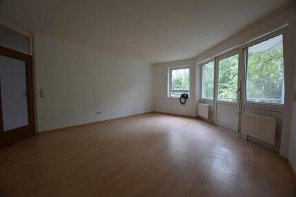 +++ Zum Einzug bereit! 3-Raumwohnung mit Dusche und Balkon +++ 3 zimmer