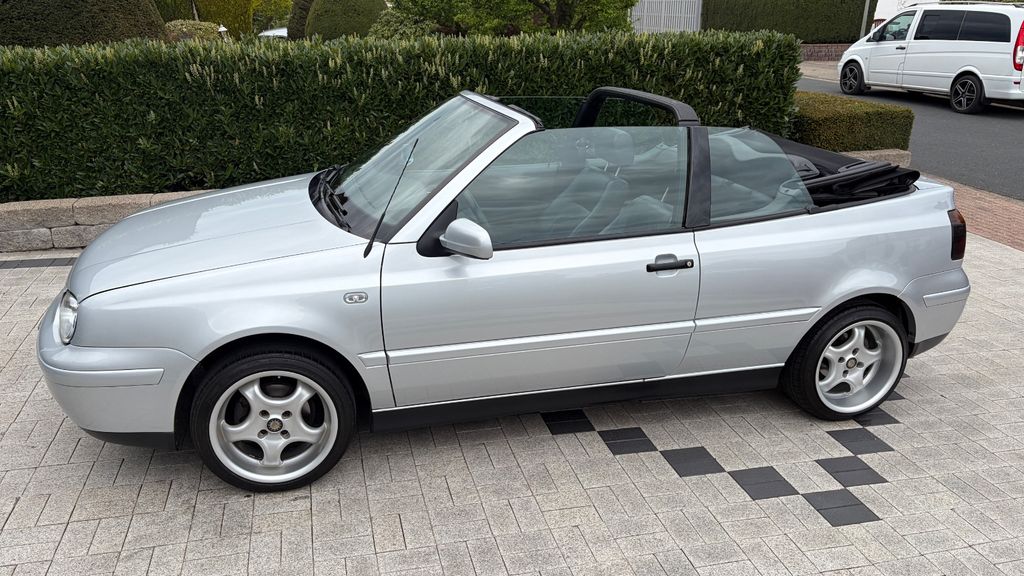 VW Golf 204.000 km 5.555 &euro; Ganderkesee 27777