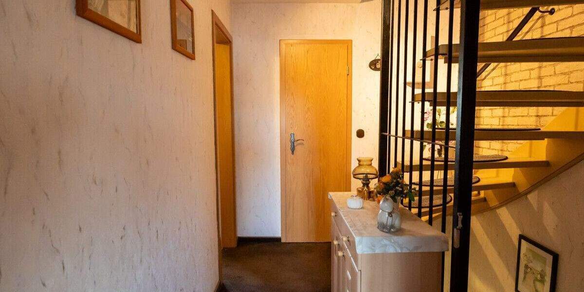 Reihenmittelhaus Delmenhorst Hasport/Annenheide - 5 Zimmer, 112 m&sup2;, 256.000&euro; | Angebot:25737690