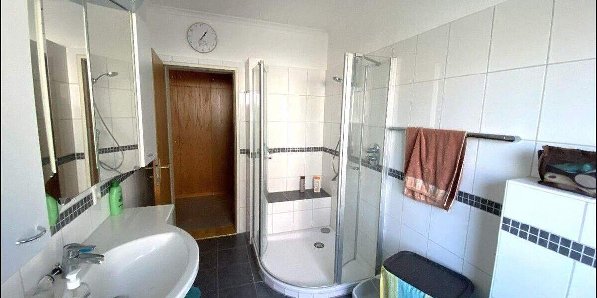 Etagenwohnung Oldenburg Eversten - 3 Zimmer, 82 m&sup2;, 800&euro; | Angebot:25879051