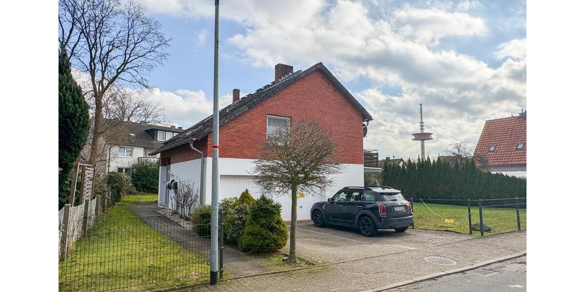 Dachgeschoßwohnung Rastede - 3 Zimmer, 80 m&sup2;, 790&euro; | Angebot:25270681