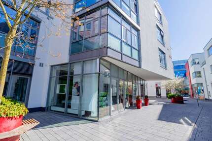 Büro in Oldenburg 3.735 € 287.11 m² zimmer