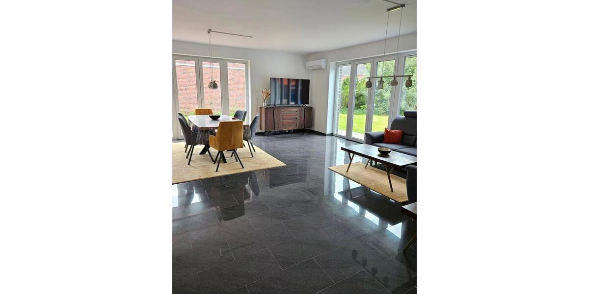 Doppelhaushälfte Rastede - 5 Zimmer, 138 m&sup2;, 1.450&euro; | Angebot:24692568