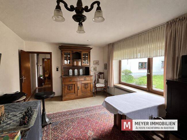 Mehrfamilienhaus, Wohnhaus Oldenburg Donnerschwee - 7 Zimmer, 140 m&sup2;, 220.000&euro; | Angebot:26909452