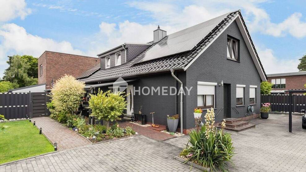 Faktor 18,5 möglich | saniertes MFH mit Neubau-Teil, Garten & viel Potenzial - 34 WE, vermietet