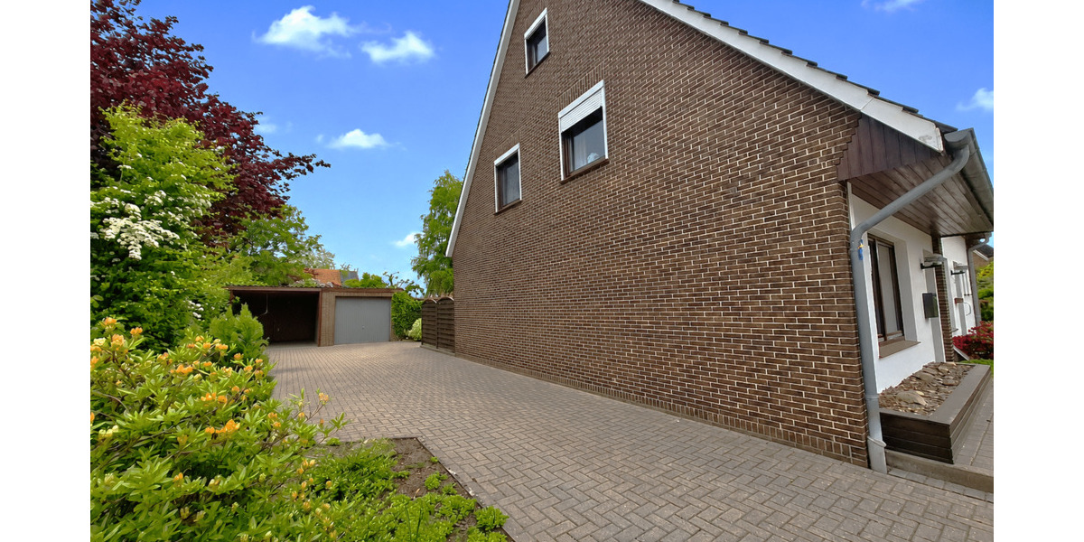 Einfamilienhaus Berne Ranzenbüttel - 7 Zimmer, 205 m&sup2;, 256.000&euro; | Angebot:26568908