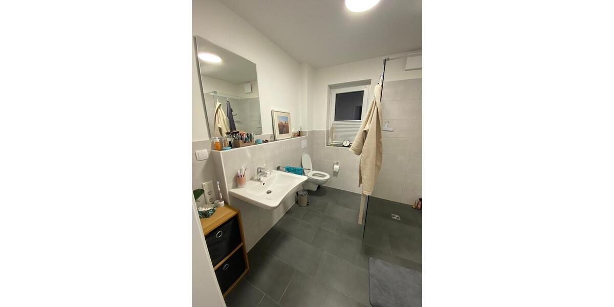 Etagenwohnung Oldenburg Drielaker-Moor - 2 Zimmer, 75 m&sup2;, 925&euro; | Angebot:25433106