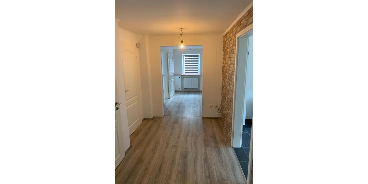Etagenwohnung Elsfleth - 3 Zimmer, 80 m&sup2;, 550&euro; | Angebot:26416671