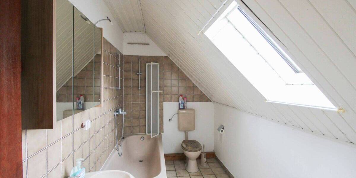 Mehrfamilienhaus, Wohnhaus Jade Sehestedt - 5 Zimmer, 125 m&sup2;, 149.000&euro; | Angebot:26028989