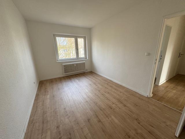 Etagenwohnung Delmenhorst - 2 Zimmer, 49 m&sup2;, 400&euro; | Angebot:25370744