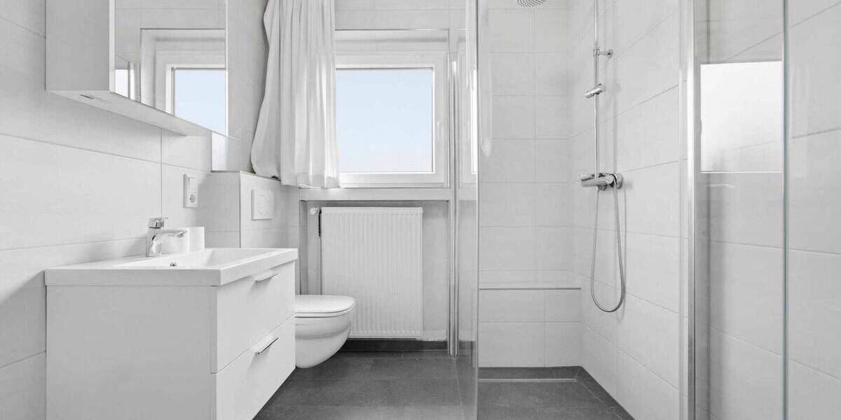 Mehrfamilienhaus, Wohnhaus Wiefelstede / Ofenerfeld Ofenerfeld - 7 Zimmer, 182 m&sup2;, 399.000&euro; | Angebot:26157448