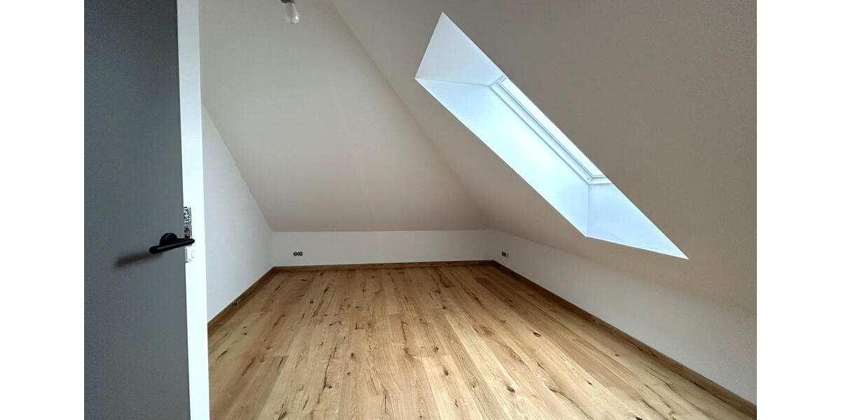 Etagenwohnung Wiefelstede - 3 Zimmer, 104 m&sup2;, 1.250&euro; | Angebot:24950149