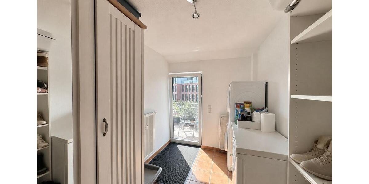 Dachgeschoßwohnung Westerstede - 3 Zimmer, 98 m&sup2;, 900&euro; | Angebot:26599586