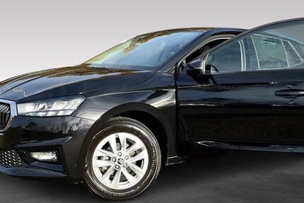 Skoda Fabia 13.424 km 16.490 &euro; Delmenhorst 27755