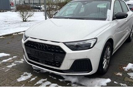 Audi A1 49.159 km 17.979 &euro; Oldenburg 26135