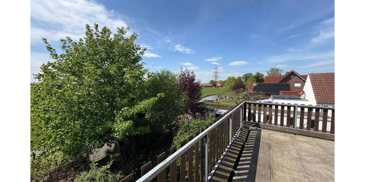 Mehrfamilienhaus, Wohnhaus Berne Ranzenbüttel - 7 Zimmer, 326 m&sup2;, 349.000&euro; | Angebot:25742327