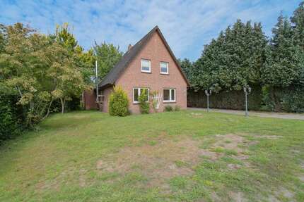 Haus Edewecht - 4.5 Zimmer, 111 m&sup2;, 1.200&euro; | Angebot:24621820