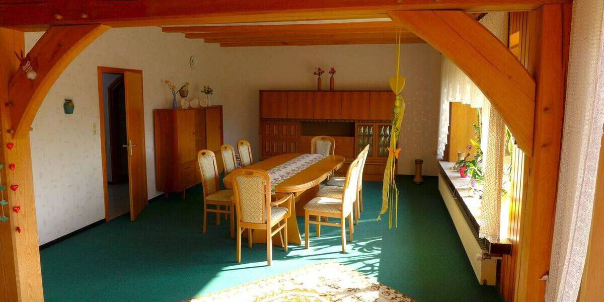 Einfamilienhaus Edewecht Portsloge - 8 Zimmer, 254 m&sup2;, 361.000&euro; | Angebot:26188273