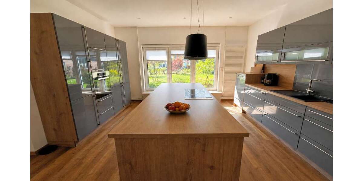 Etagenwohnung Wardenburg - 5 Zimmer, 220 m&sup2;, 1.650&euro; | Angebot:26580023