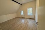 Etagenwohnung Jade - 2.5 Zimmer, 80 m&sup2;, 900&euro; | Angebot:26329684