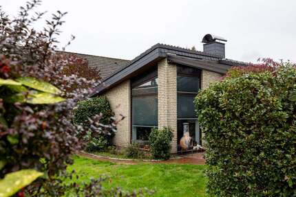 Haus zum Mieten in Delmenhorst 1.000 € 111 m² 3 zimmer