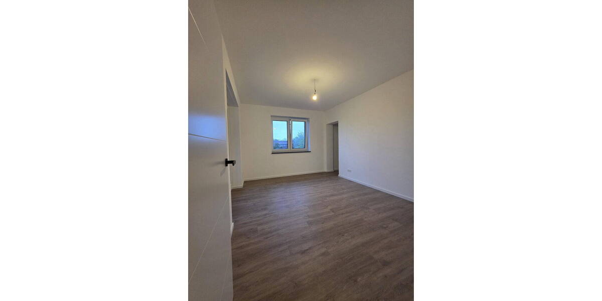Etagenwohnung Garrel - 2 Zimmer, 75 m&sup2;, 825&euro; | Angebot:26170609