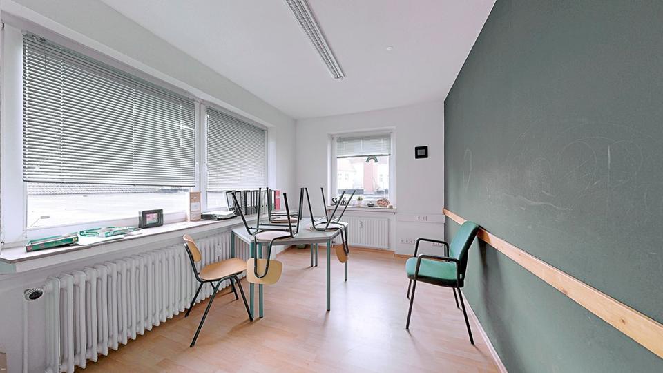 Gewerbeobjekt Varel - 495&euro; | Angebot:25872083