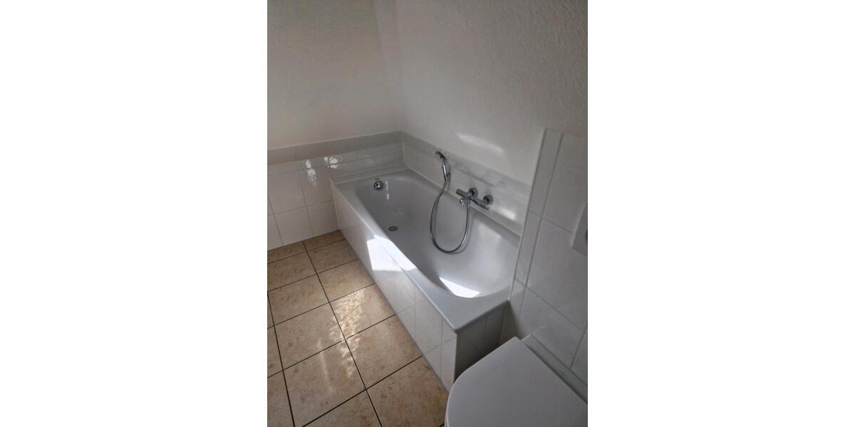 Dachgeschoßwohnung Ganderkesee - 3.5 Zimmer, 63 m&sup2;, 800&euro; | Angebot:26327344