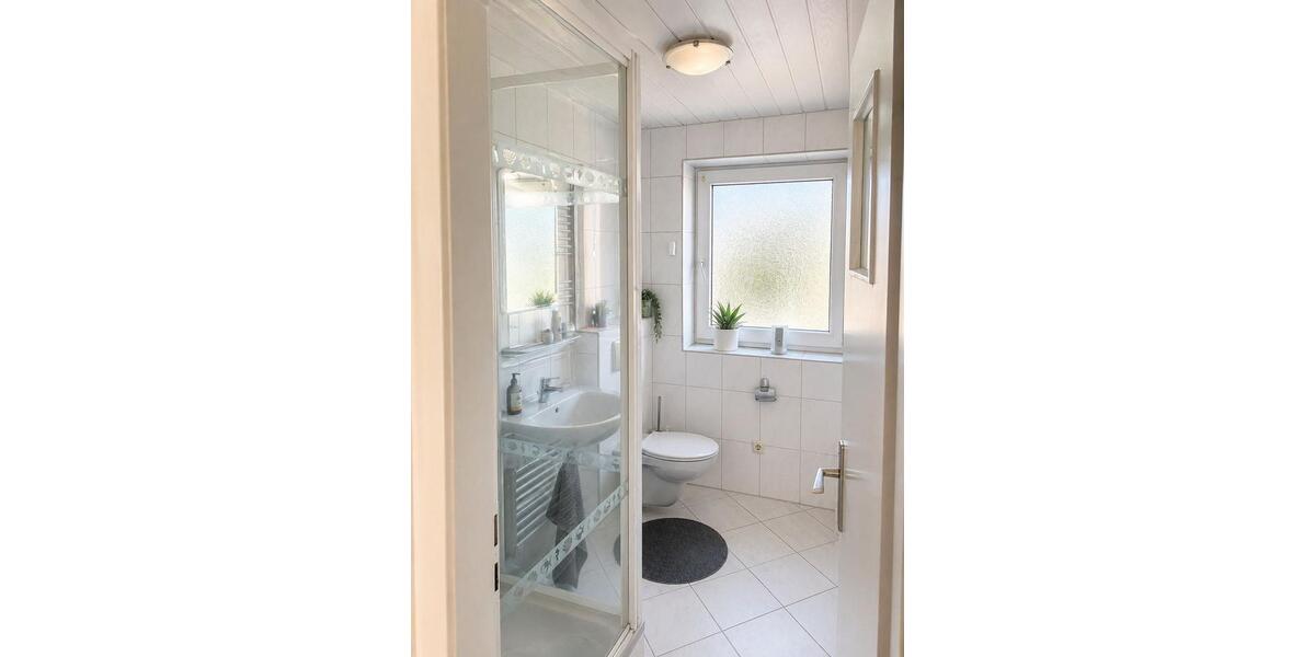Etagenwohnung Varel - 3 Zimmer, 64 m&sup2;, 130.000&euro; | Angebot:26566228