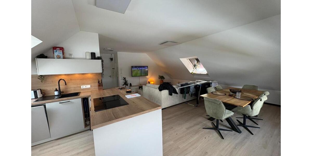 Dachgeschoßwohnung Wardenburg - 2 Zimmer, 80 m&sup2;, 1.050&euro; | Angebot:25080282