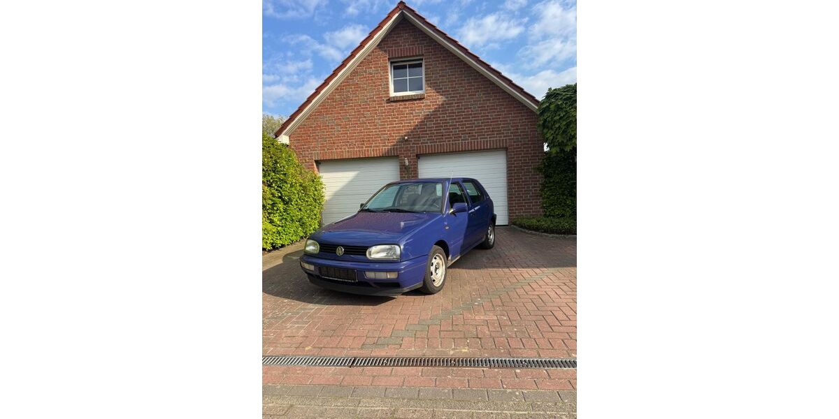 VW Golf 135.666 km 2.200 &euro; Hude 27798