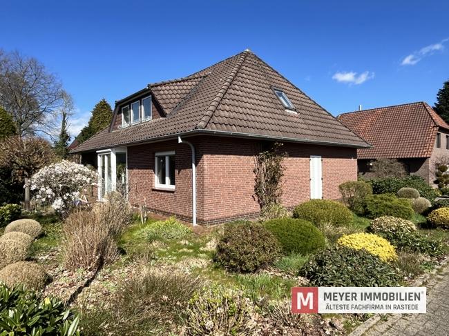 Einfamilienhaus Rastede - 4 Zimmer, 137 m&sup2;, 1.500&euro; | Angebot:26097556