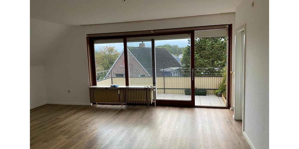 Dachgeschoßwohnung Oldenburg Eversten - 1.5 Zimmer, 50 m&sup2;, 740&euro; | Angebot:25892732