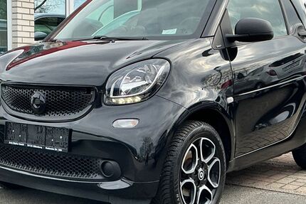 Smart ForTwo 27.006 km 11.900 &euro; Oldenburg 26125
