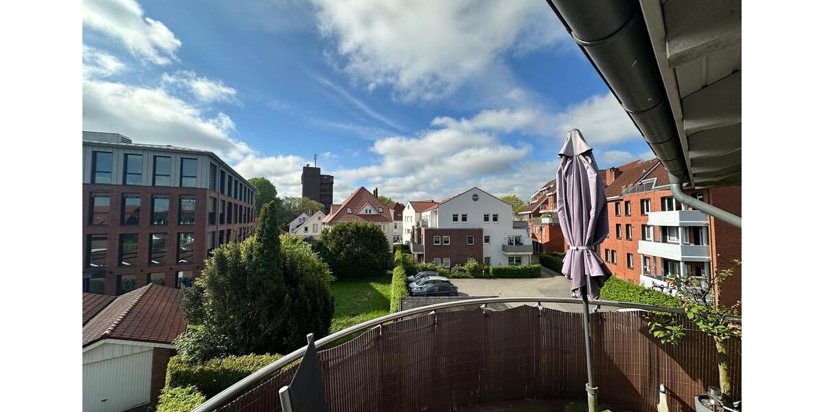 Dachgeschoßwohnung Westerstede - 3 Zimmer, 98 m&sup2;, 900&euro; | Angebot:26599586