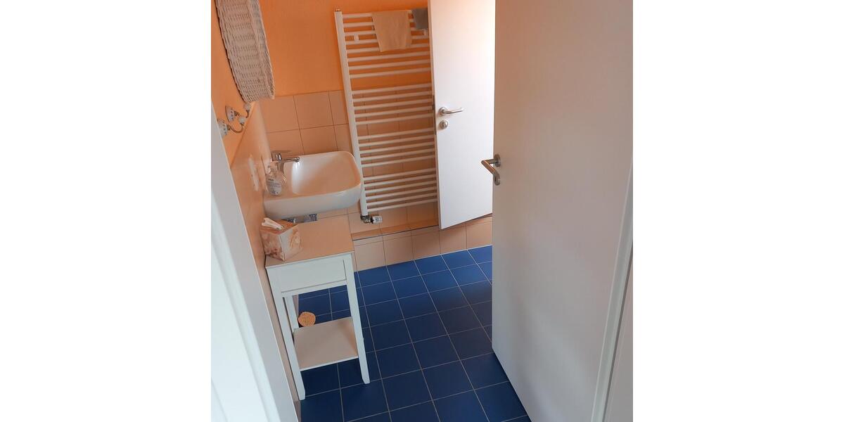 Etagenwohnung Varel - 2.5 Zimmer, 50 m&sup2;, 214&euro; | Angebot:24690012
