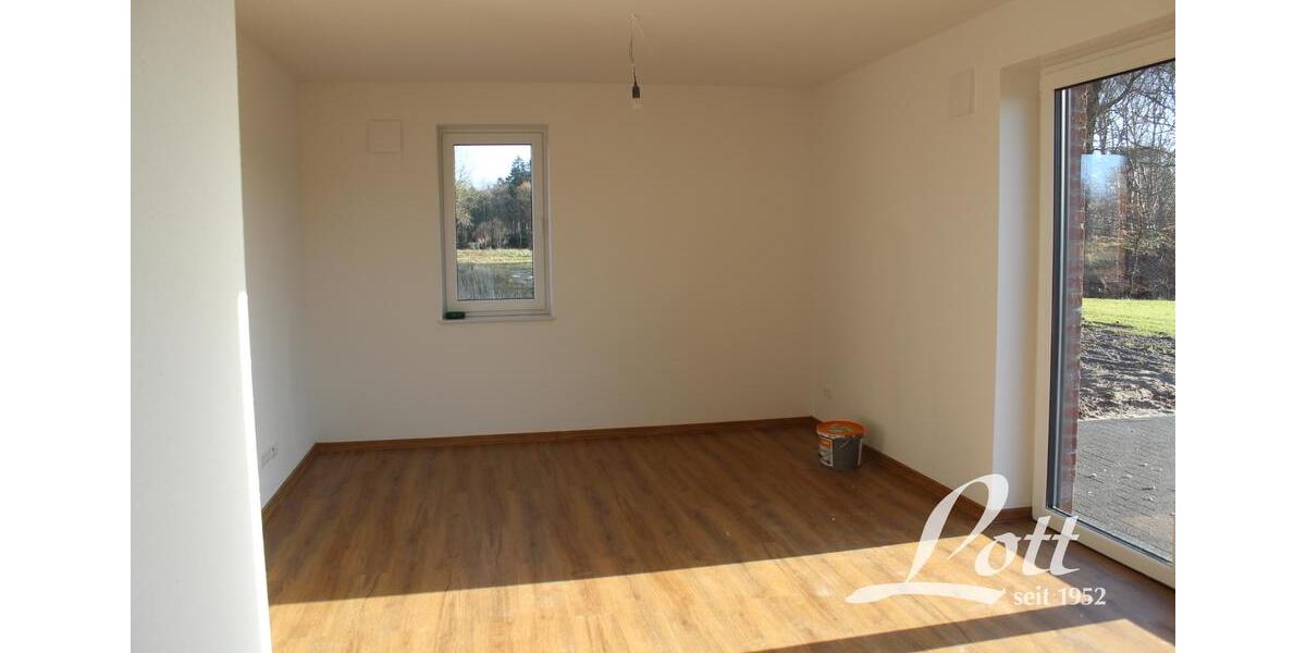 Erdgeschoßwohnung Apen - 2 Zimmer, 66 m&sup2;, 800&euro; | Angebot:25710641