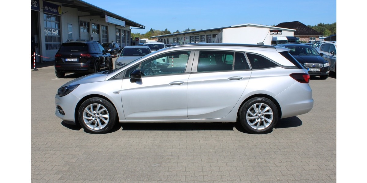 Opel Astra ST AUTOM. 1.HAND/PDC/CAM/AHK/NAVI/SHZ/LED 99.987 km 13.490 &euro; Hatten 26209