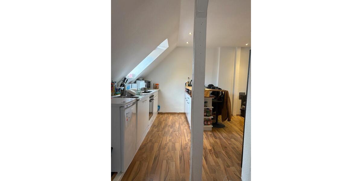 Dachgeschoßwohnung Delmenhorst Deichhorst - 2.5 Zimmer, 54 m&sup2;, 490&euro; | Angebot:25723881