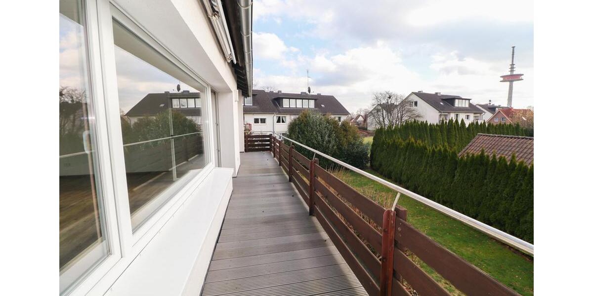 Dachgeschoßwohnung Rastede - 3 Zimmer, 80 m&sup2;, 790&euro; | Angebot:25270681