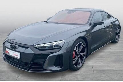 Audi e-tron GT 80.432 km 47.776 € Oldenburg 26135