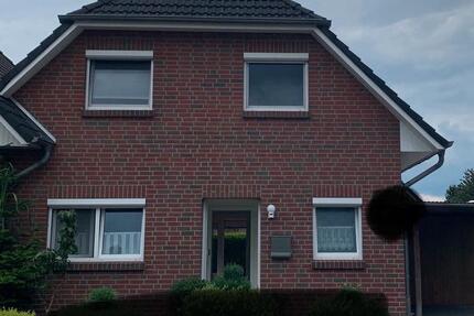 Haus Berne - 4 Zimmer, 98 m&sup2;, 1.150&euro; | Angebot:24314447