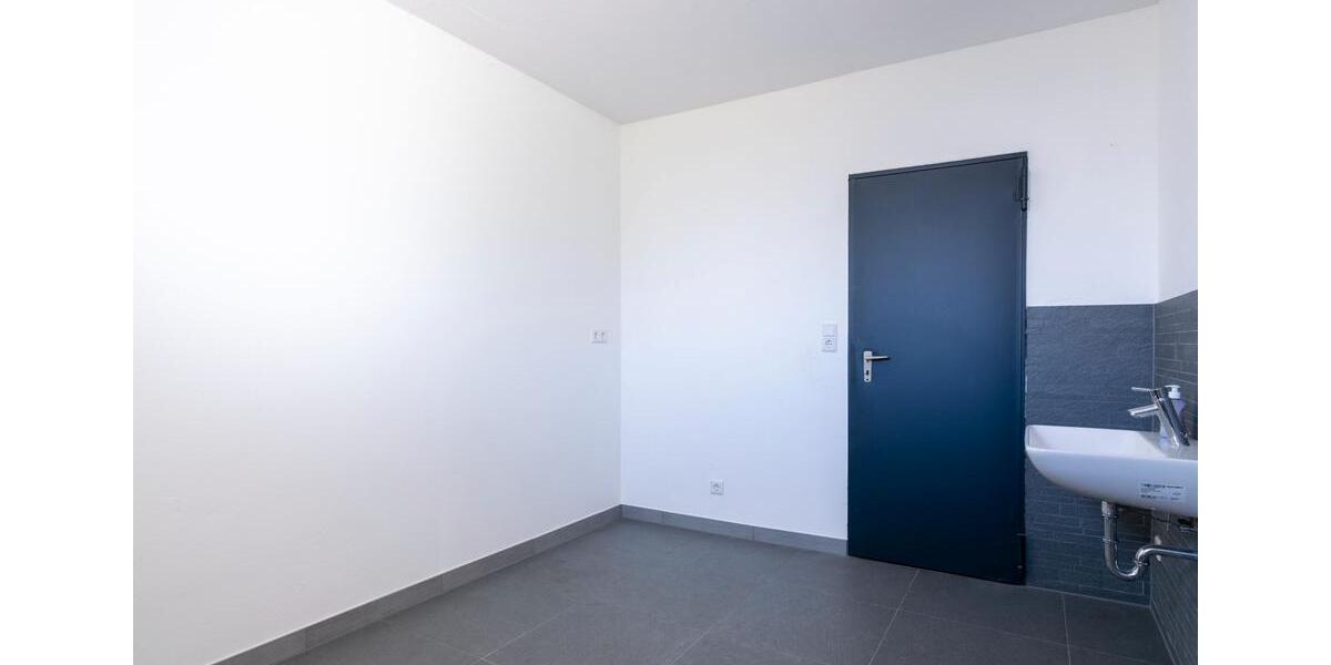 Charmanter Bungalow in Ofen mit Wintergarten, Garten und Garage – ideal zum Wohlfühlen! 4 zimmer