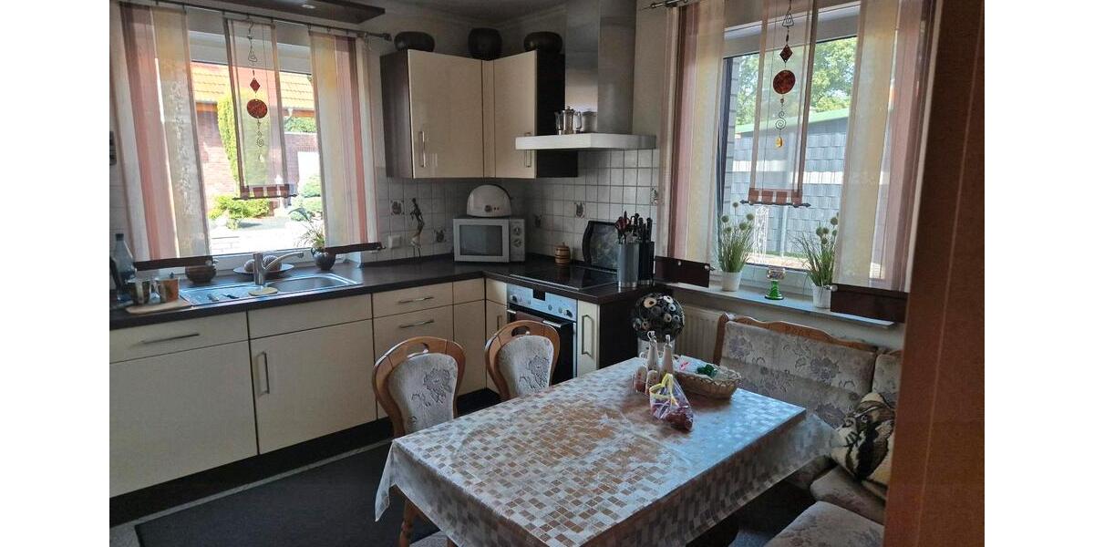 Einfamilienhaus Apen - 5 Zimmer, 102 m&sup2;, 385.000&euro; | Angebot:27223778