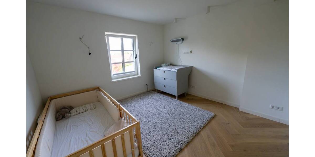 Einfamilienhaus Dötlingen Brettorf - 9 Zimmer, 300 m&sup2;, 2.800&euro; | Angebot:26820555