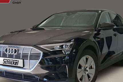 Audi e-tron 44.900 km 25.850 &euro; Oldenburg 26125