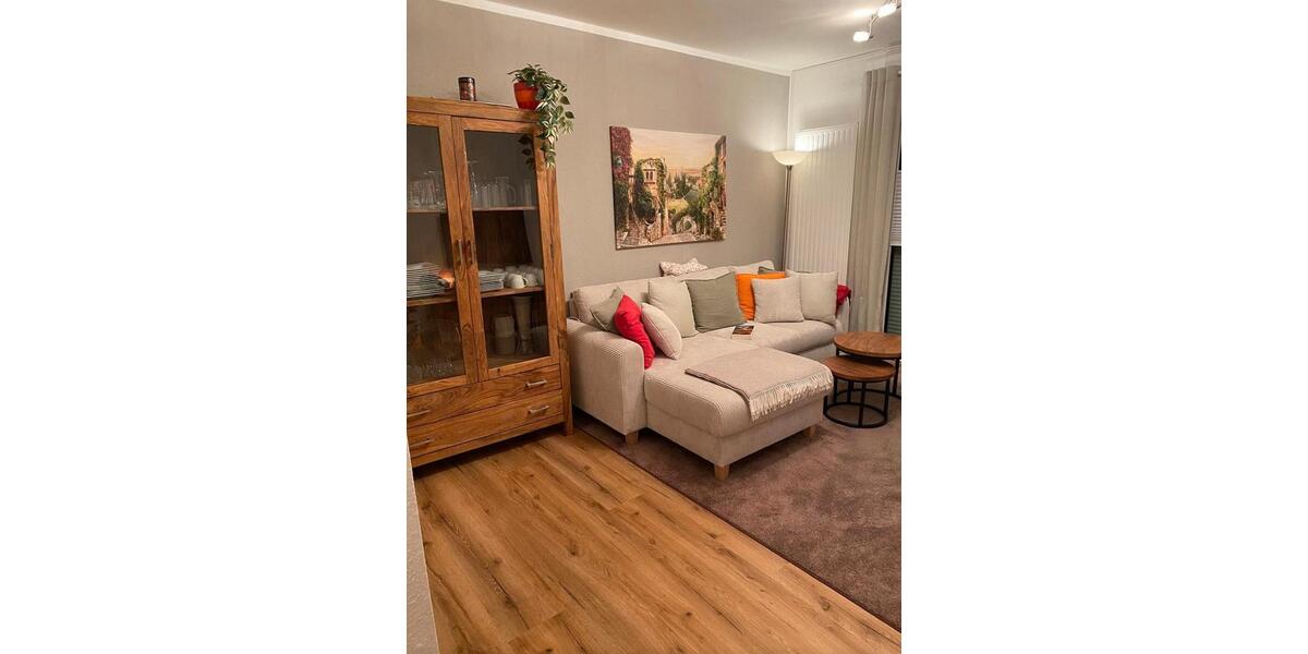 Einfamilienhaus Edewecht - 7 Zimmer, 263 m&sup2;, 2.290&euro; | Angebot:26225549